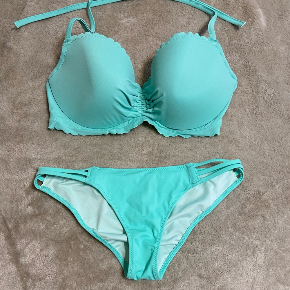 Victoria’s Secret | Bikini Bottoms- S